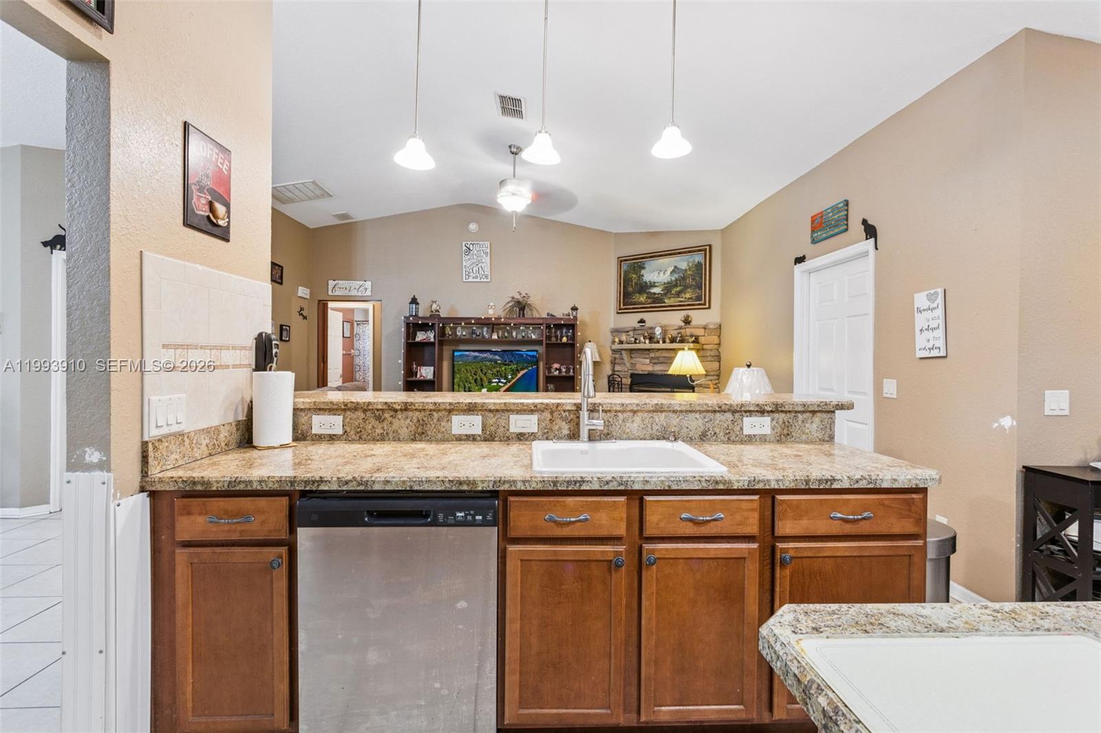 WILLISTON HIGHLANDS UNIT 7 - Residential