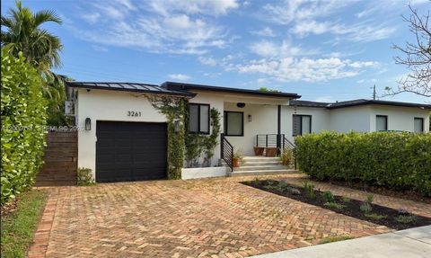 3261 SW 16th Ln Miami FL 33145