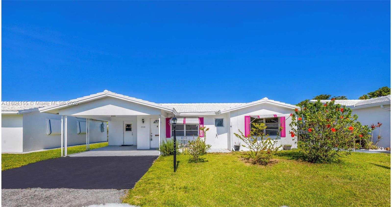 2520 Nw 2nd Dr, Pompano Beach, Broward County, Florida - 3 Bedrooms  
3 Bathrooms - 