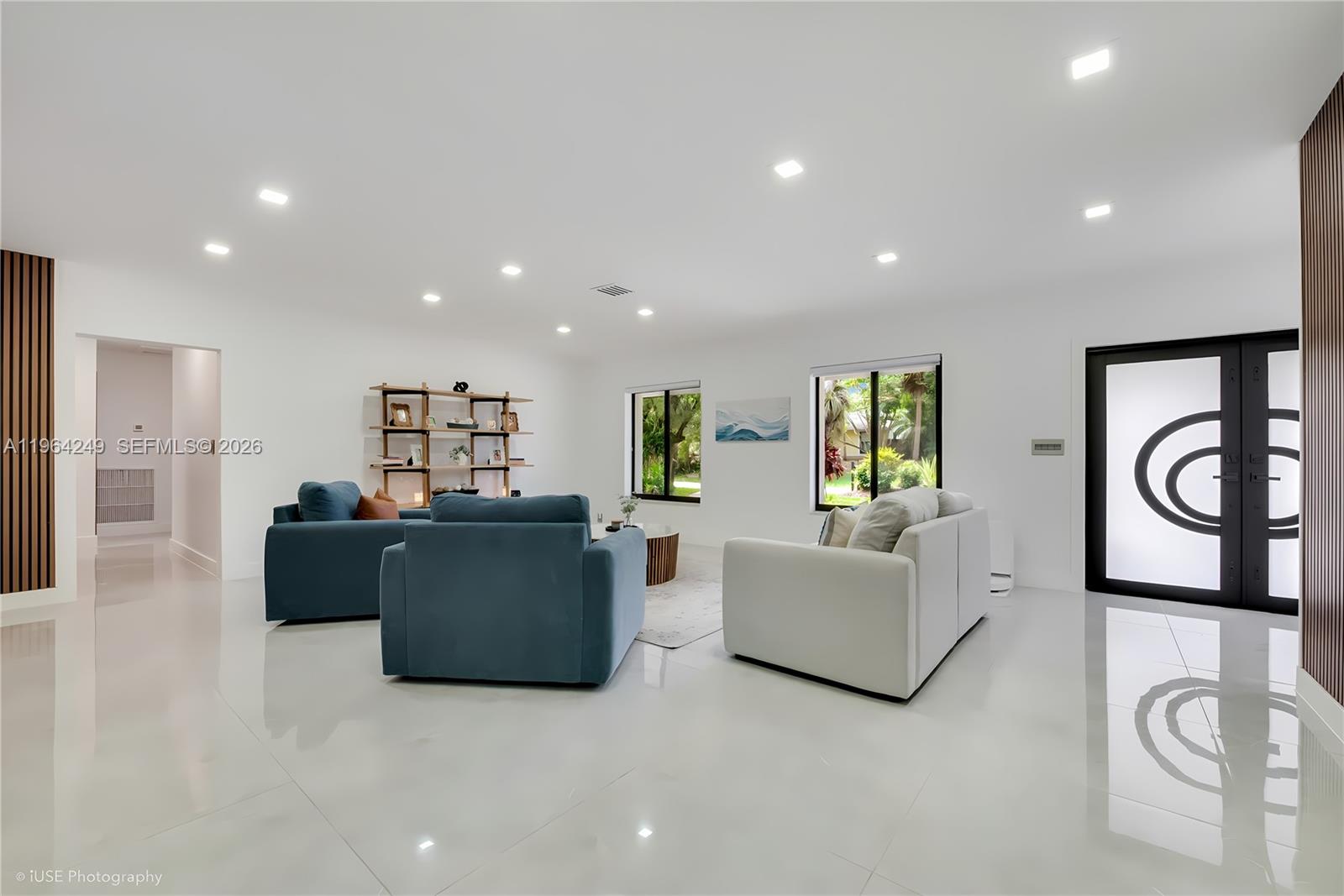 CHARLOTTE ESTATES - Residential