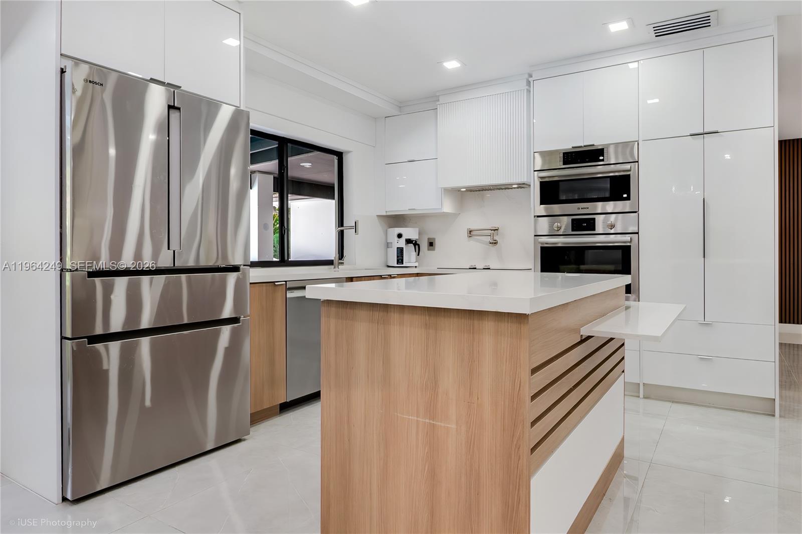 CHARLOTTE ESTATES - Residential