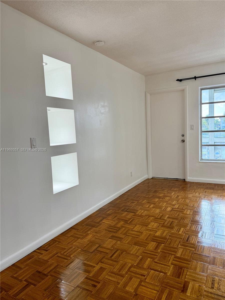 FOUNTAINVIEW CONDO - Residential Lease