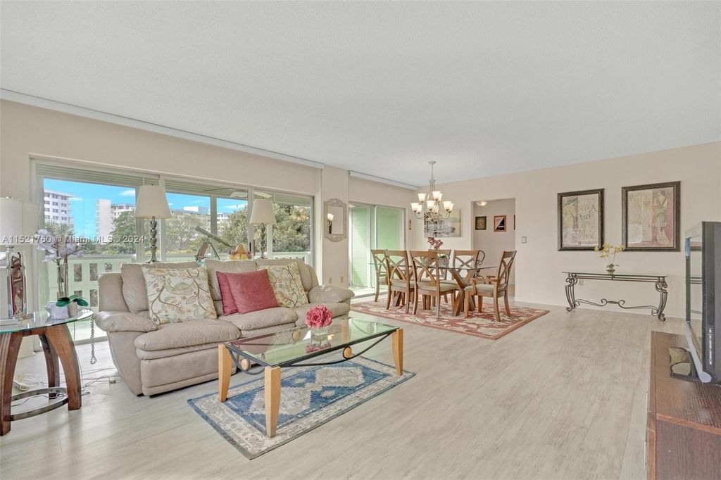 Photo of 4001 Hillcrest Dr #301, Hollywood, FL 33021 (MLS # A11521760)