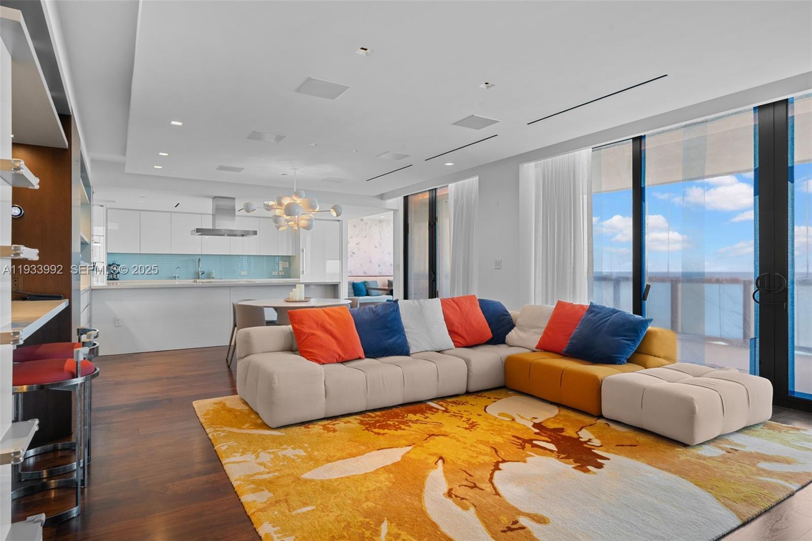 BAL HARBOUR TOWER CONDO - Residential