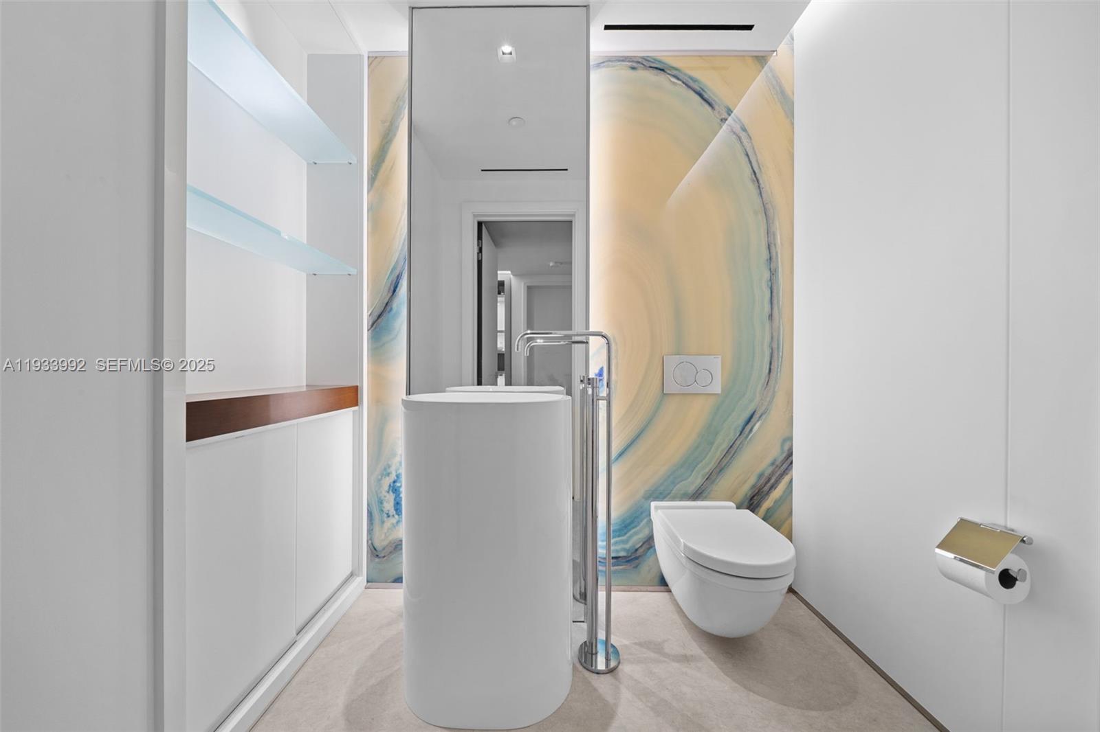 BAL HARBOUR TOWER CONDO - Residential