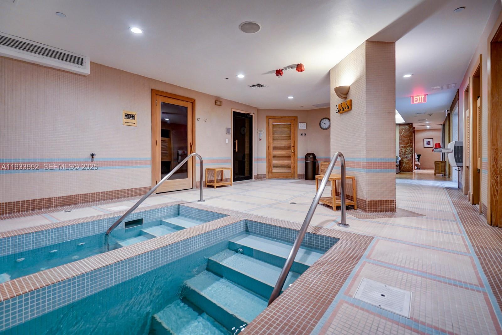 BAL HARBOUR TOWER CONDO - Residential