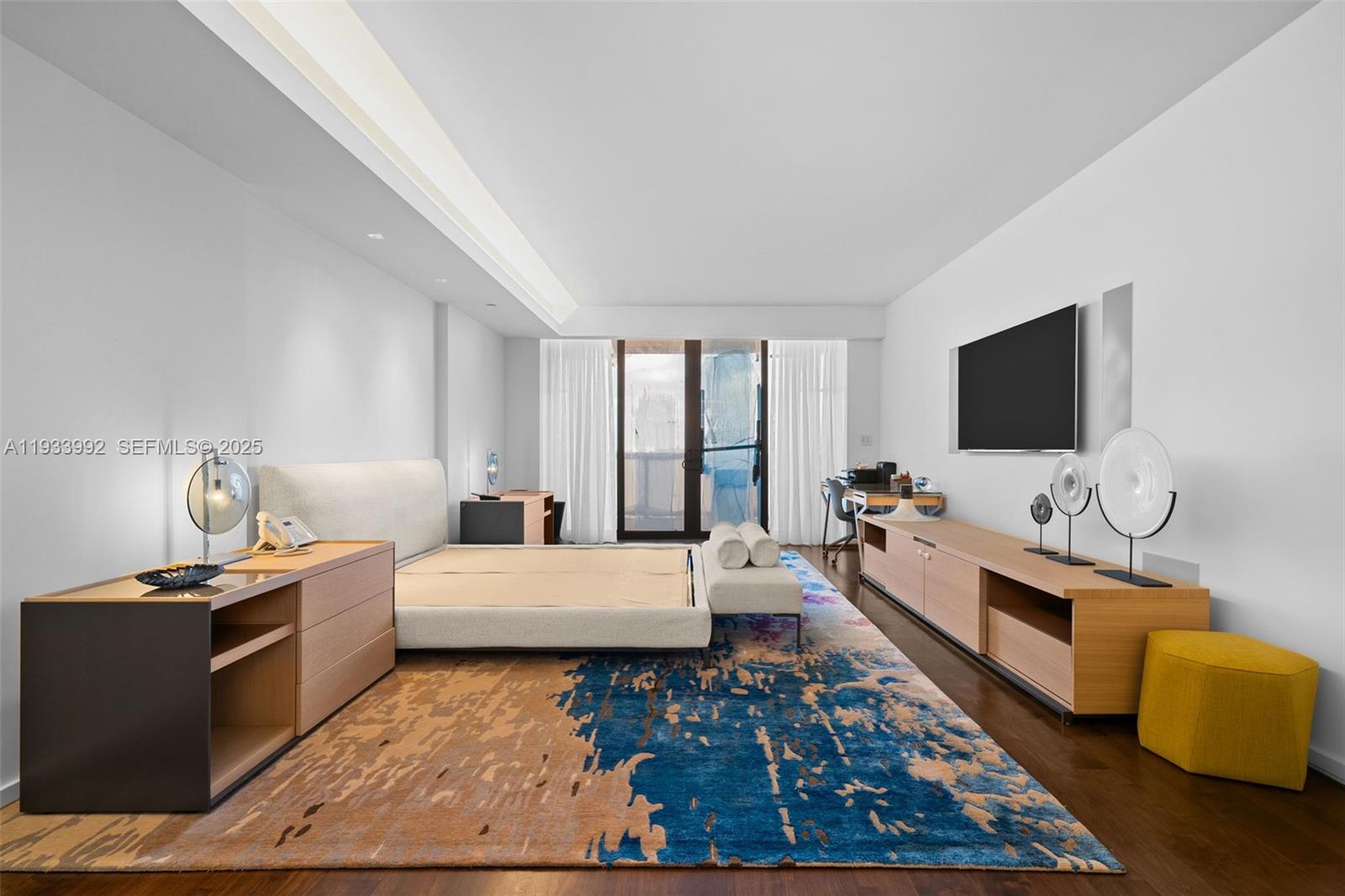 BAL HARBOUR TOWER CONDO - Residential