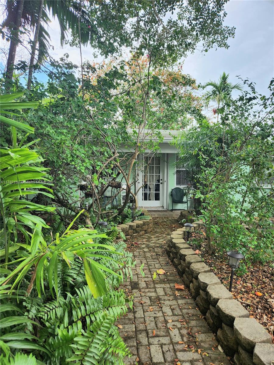 Listing image 6