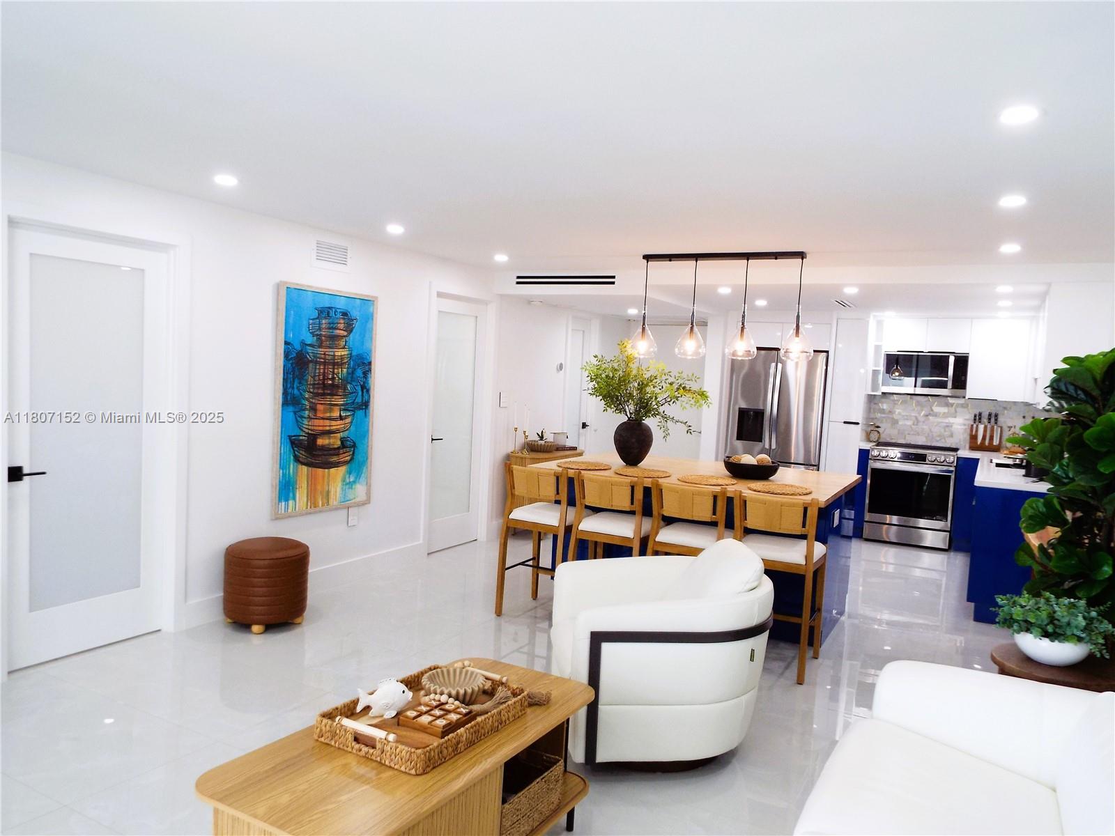 5701 Collins Ave 1619