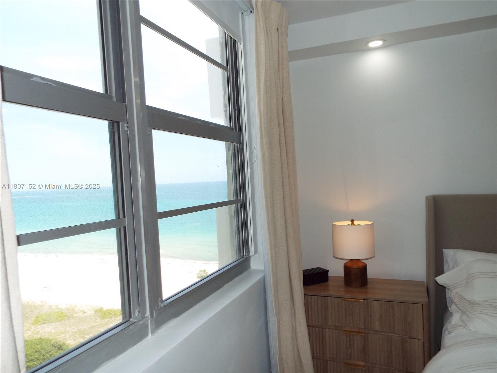 ARLEN BEACH CONDO - Residential