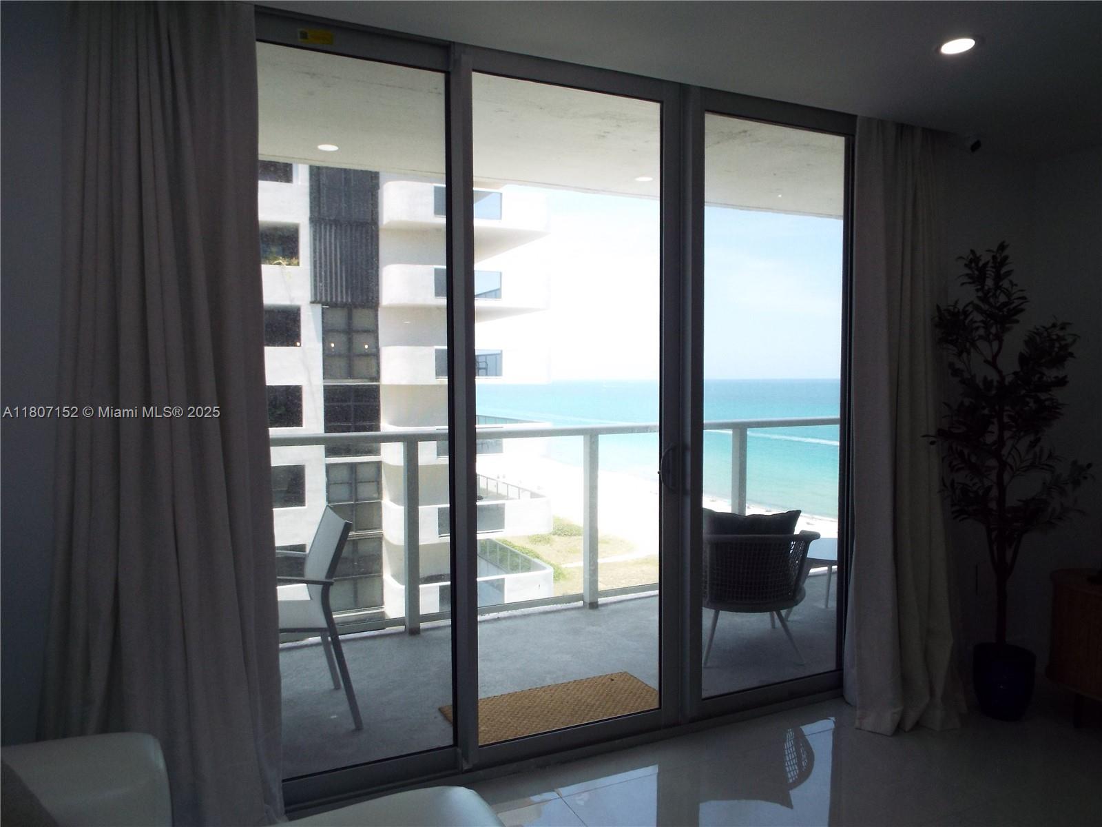 ARLEN BEACH CONDO - Residential