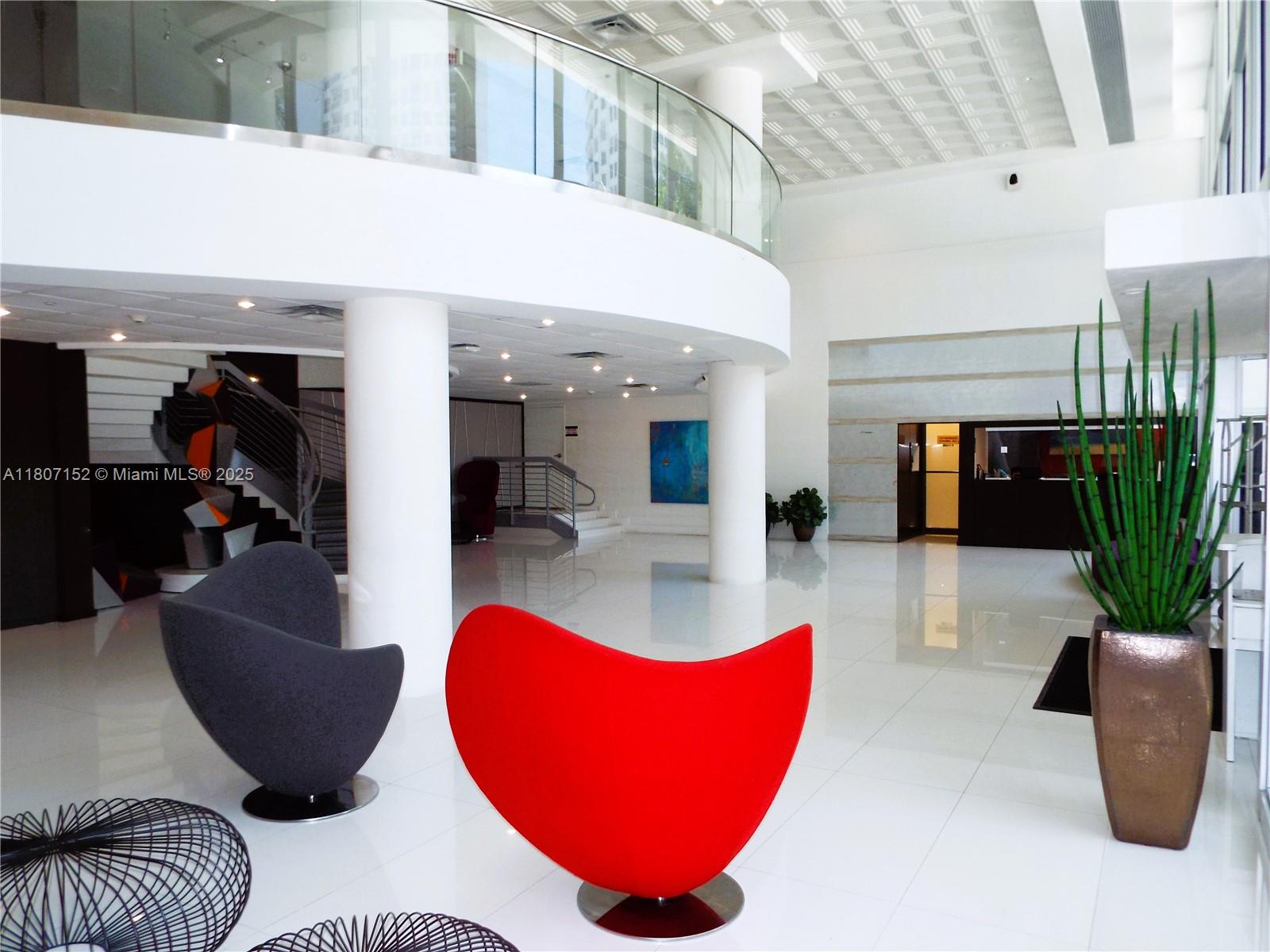 ARLEN BEACH CONDO - Residential