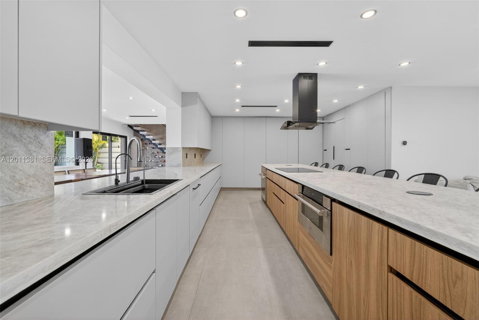 HOLLYWOOD HILLS AMEN PLAT - Residential