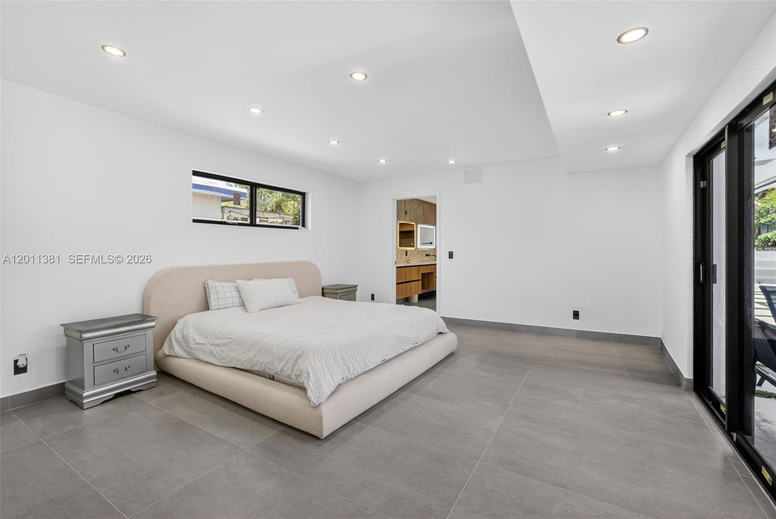 HOLLYWOOD HILLS AMEN PLAT - Residential