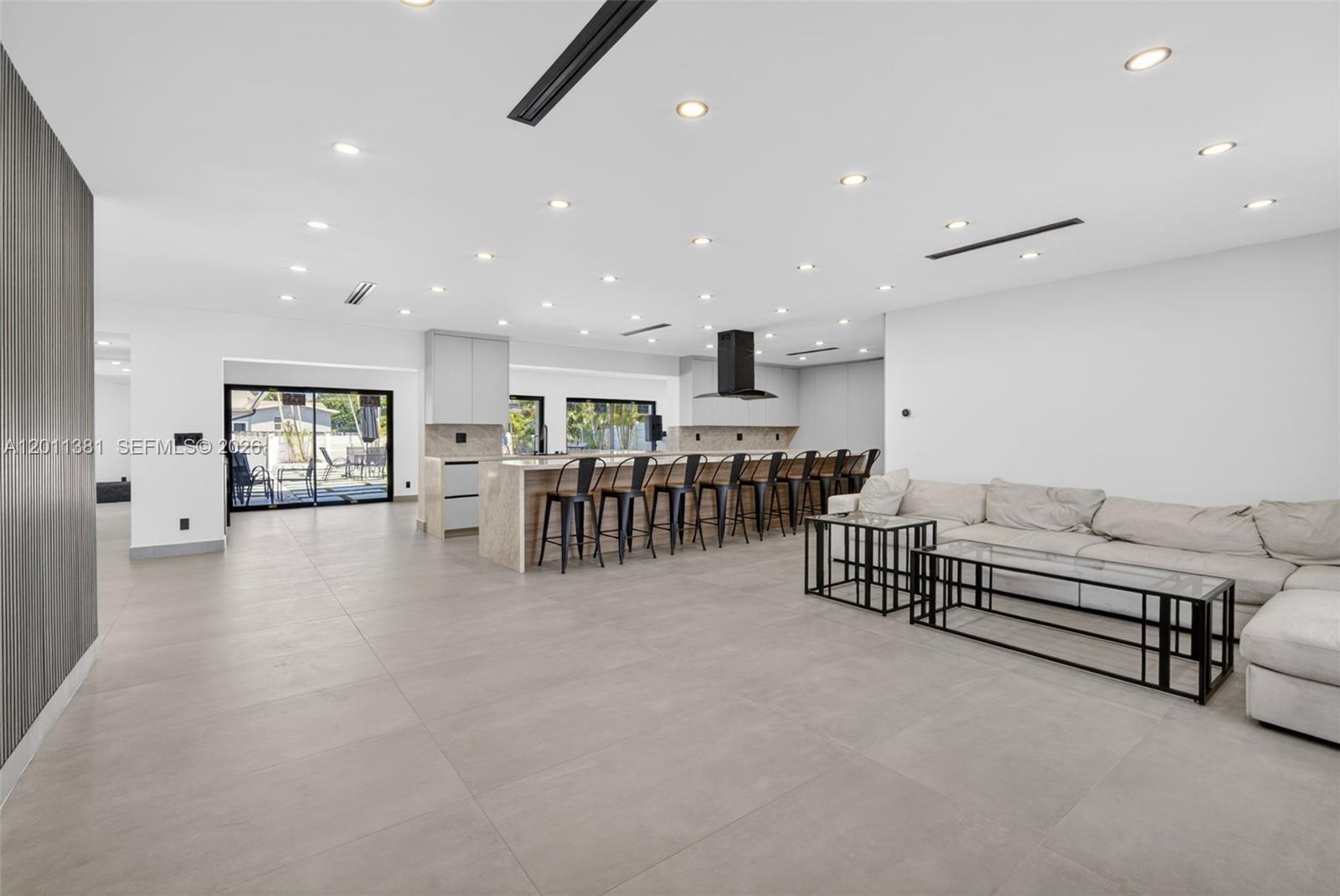 HOLLYWOOD HILLS AMEN PLAT - Residential