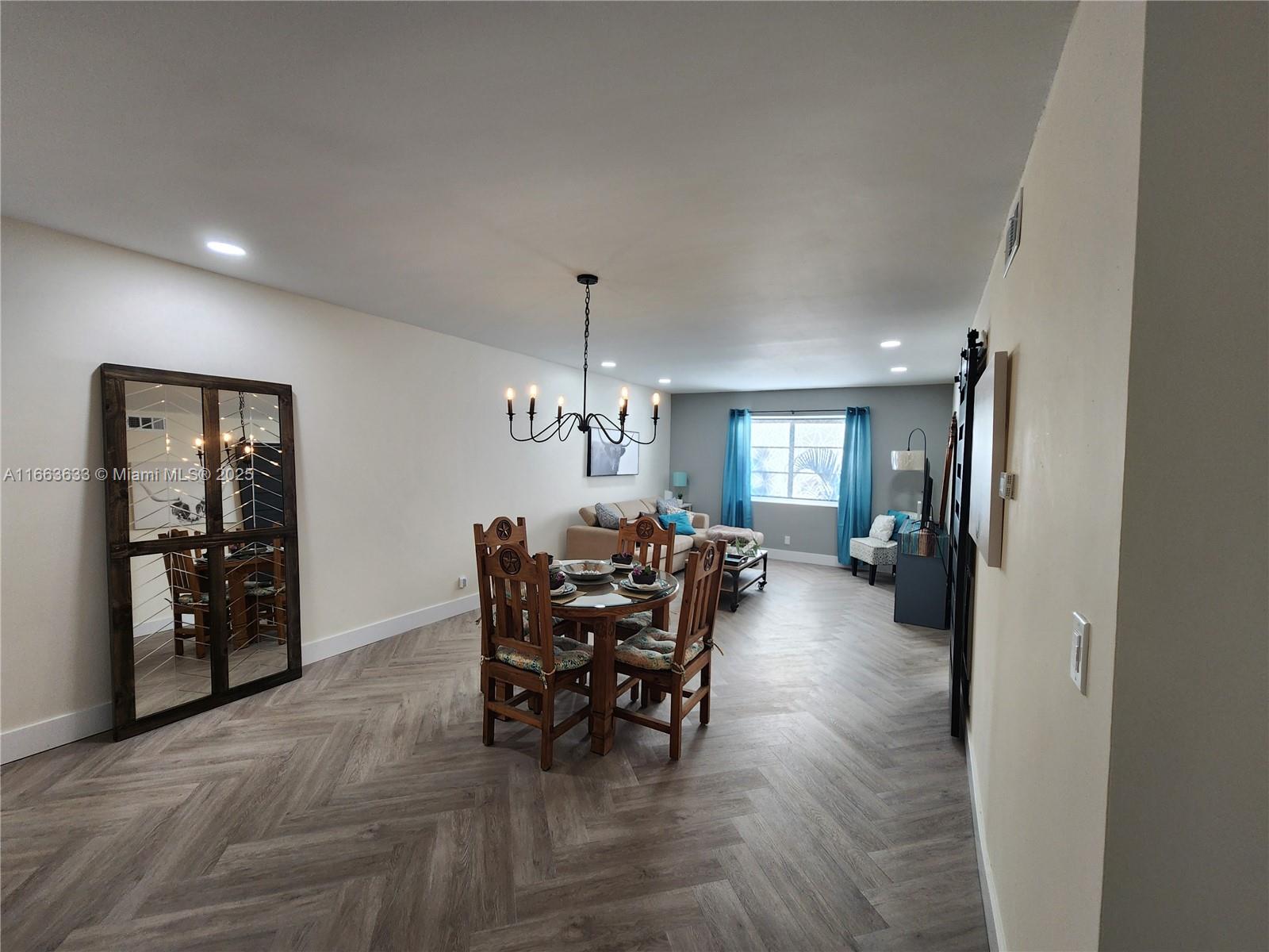 OAKLAND GROVE VILLAGE CON - Residential