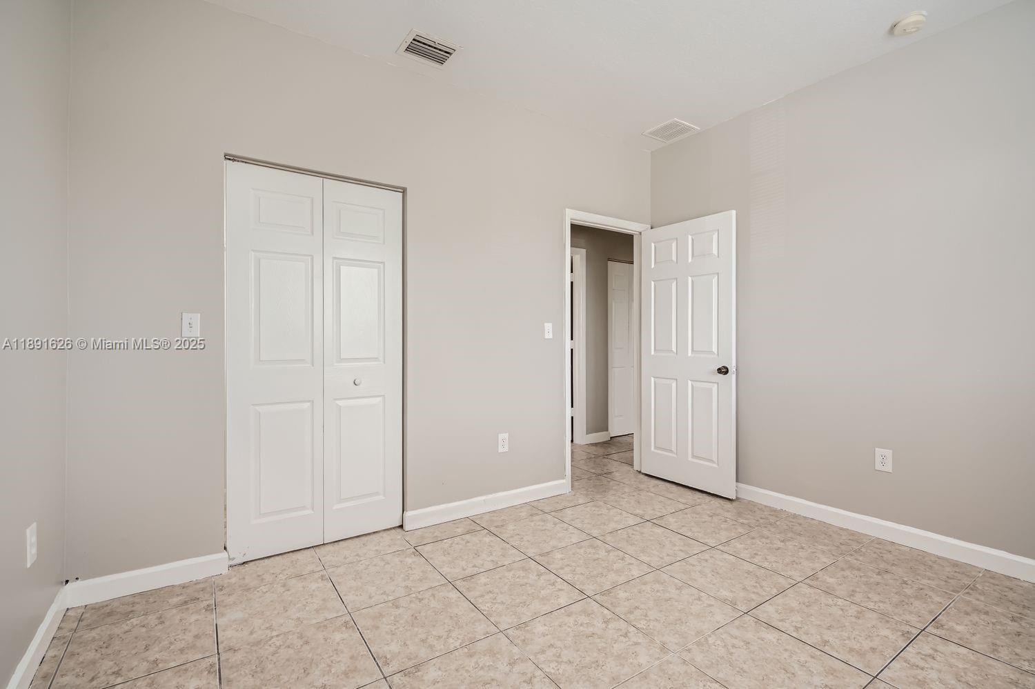 MARIANAS HOMES - Residential