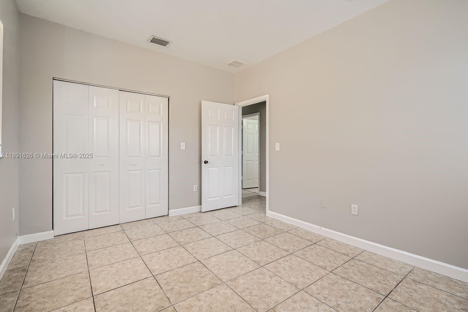 MARIANAS HOMES - Residential