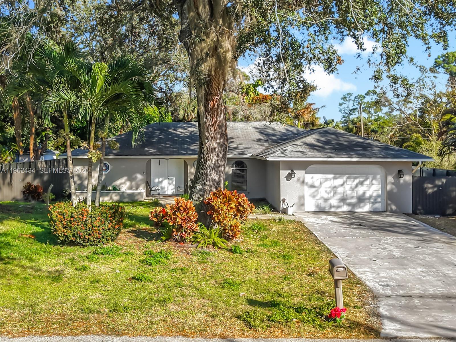 LEHIGH ACRES UNIT - Residential