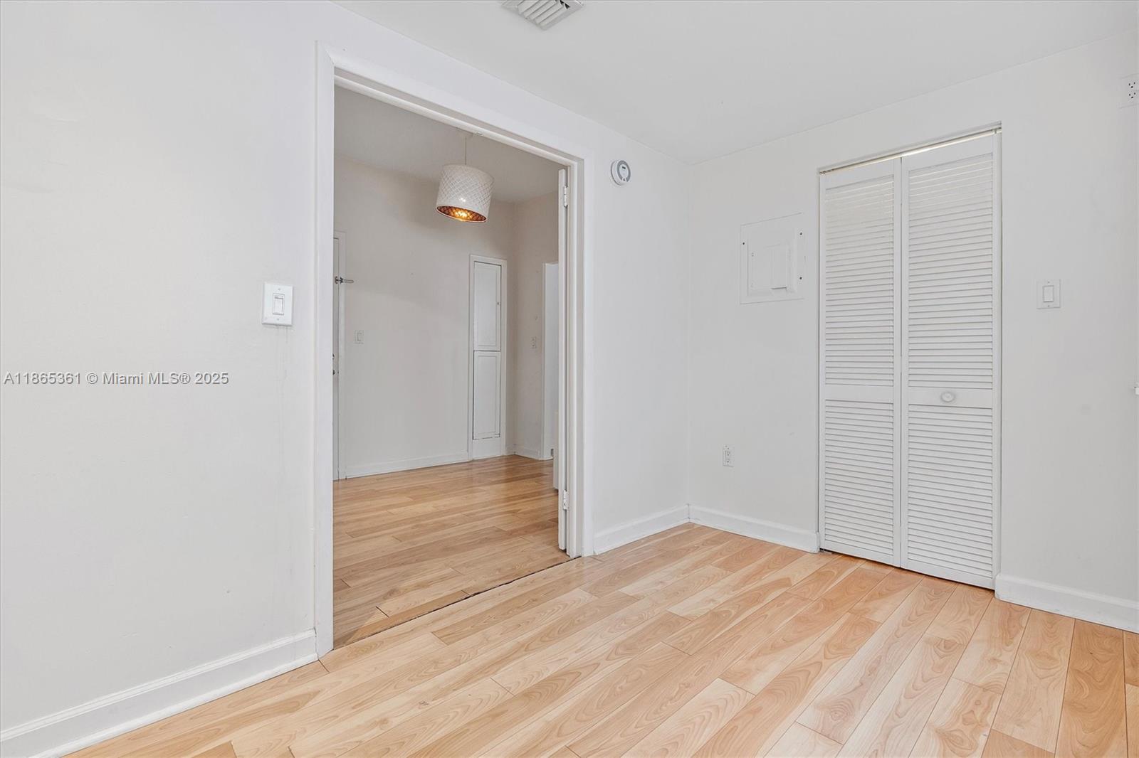 1211 PENNSYLVANIA CONDO - Residential