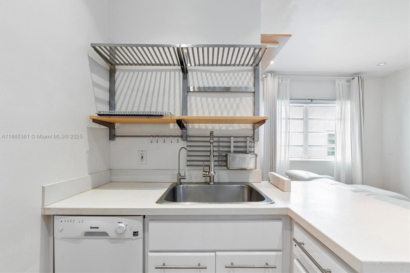 1211 PENNSYLVANIA CONDO - Residential