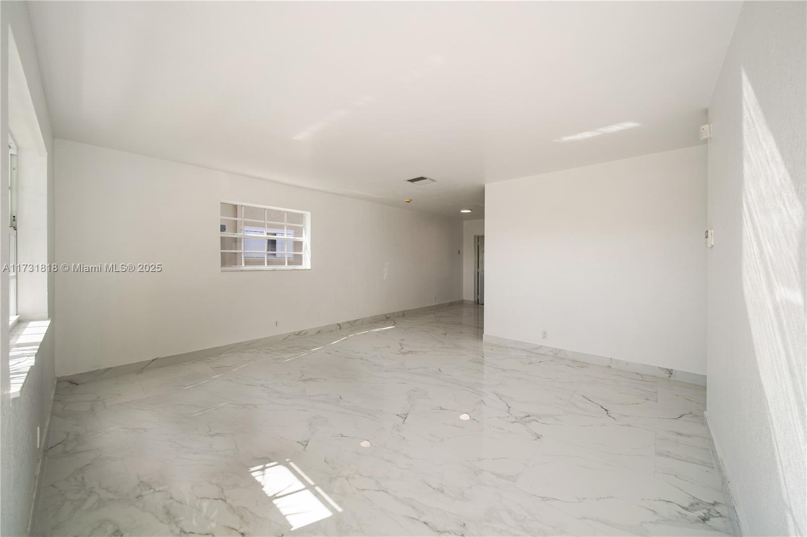 TAMARAC LAKES NORTH 3RD S - Residential