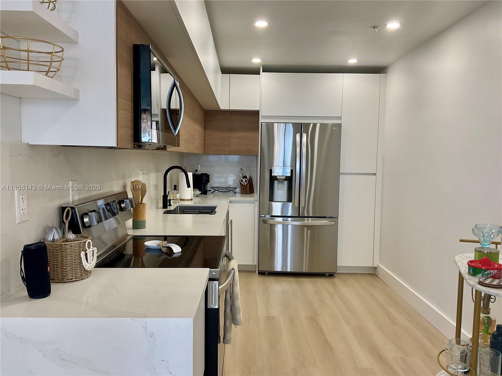 3001 S Ocean Dr 1411