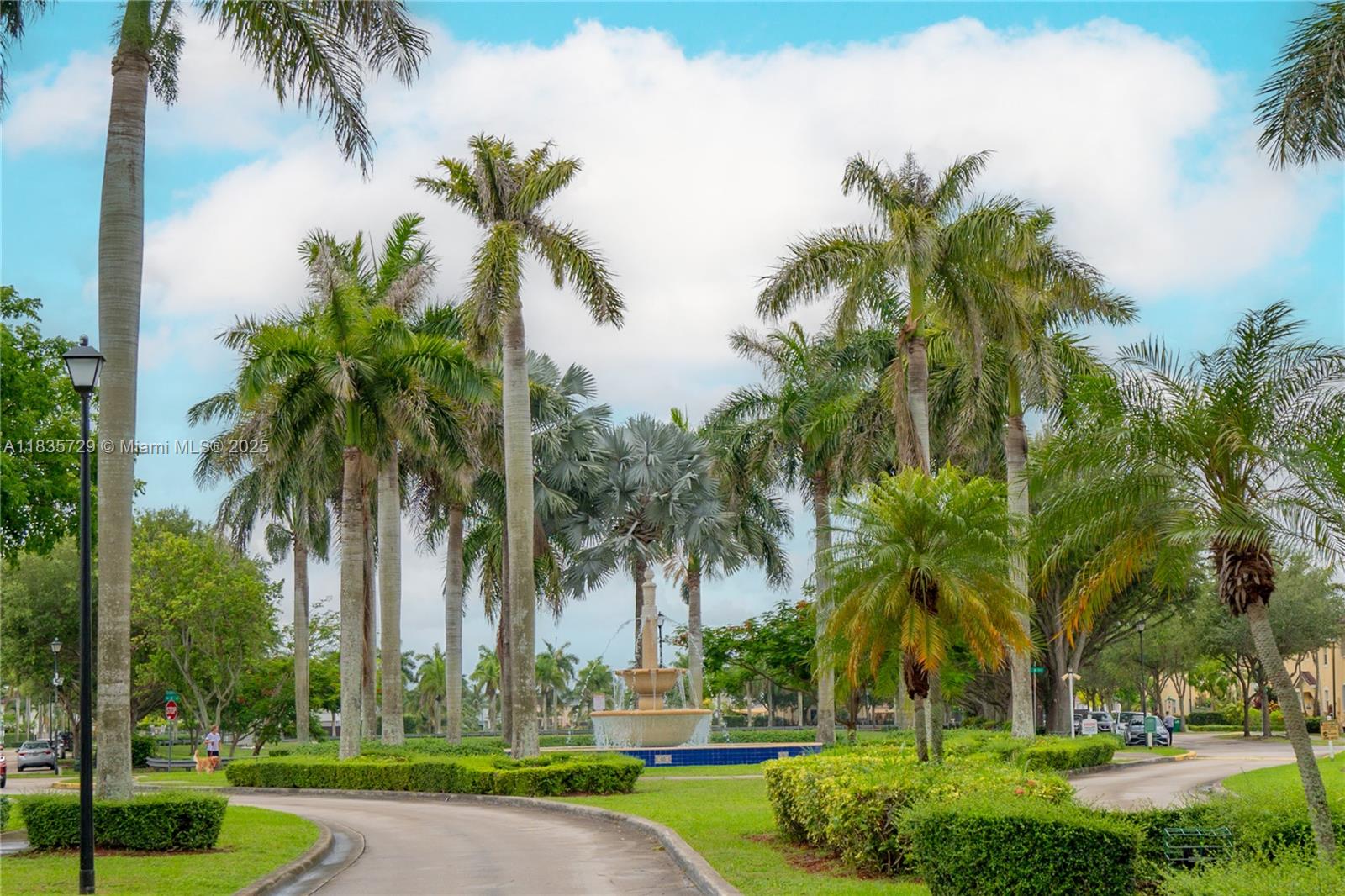 GRAND LAKES PHASE I - Residential