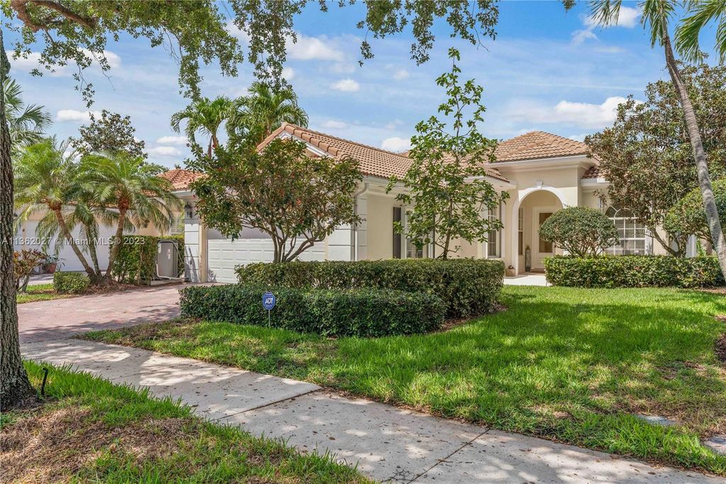 Photo of 545 Grand Banks Rd, Palm Beach Gardens, FL 33410 (MLS # A11362027)