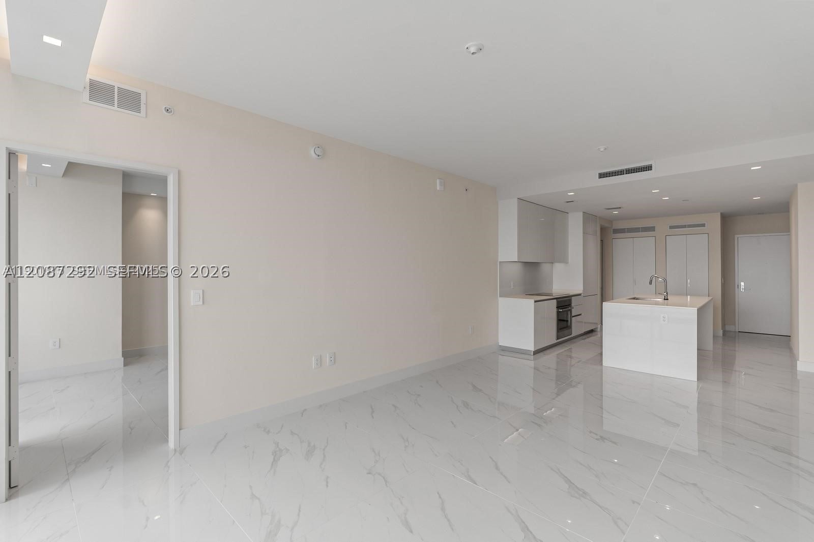 700 NE 24th 804
