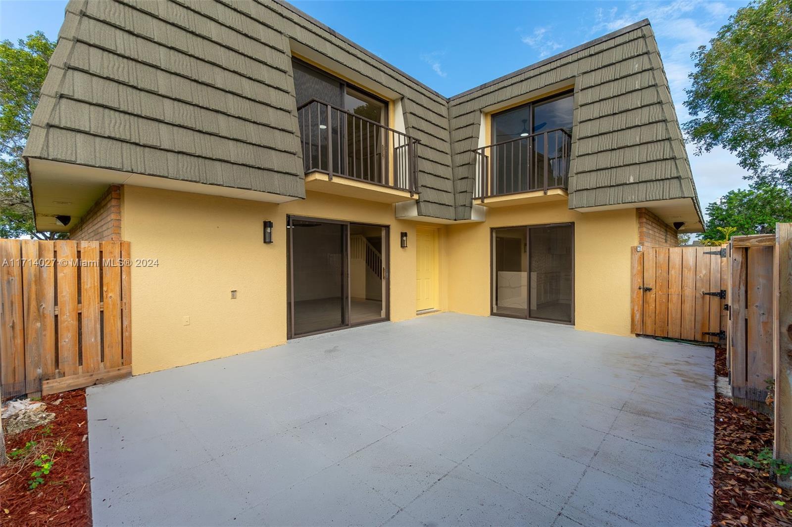 VILLAGE OF SANDALWOOD LAK - Residential