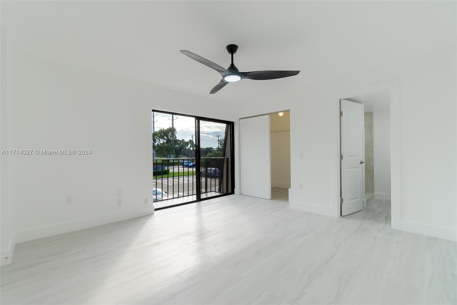 VILLAGE OF SANDALWOOD LAK - Residential
