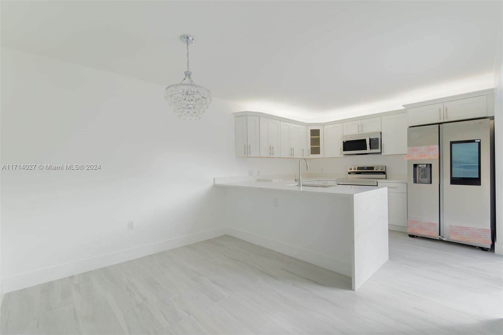 VILLAGE OF SANDALWOOD LAK - Residential