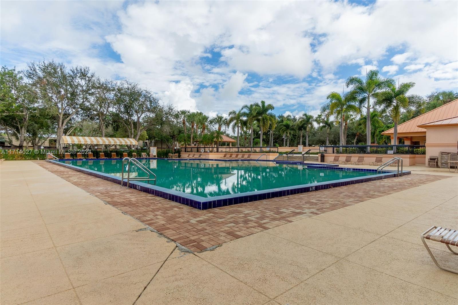 VILLAGE OF SANDALWOOD LAK - Residential