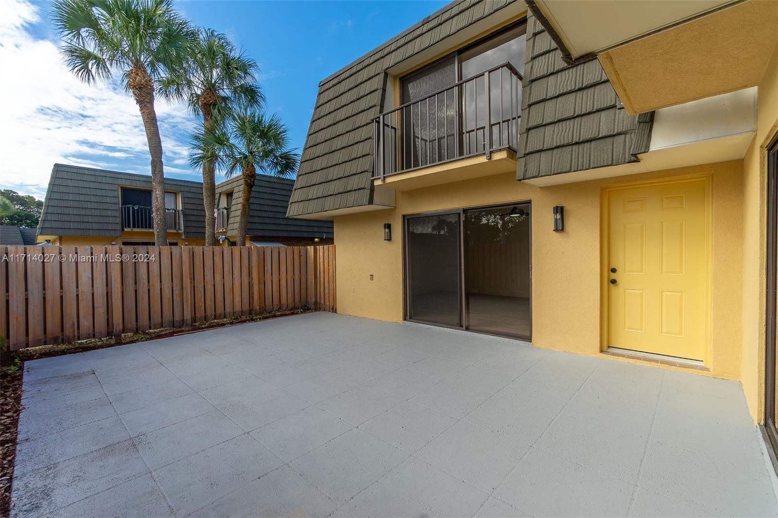 VILLAGE OF SANDALWOOD LAK - Residential