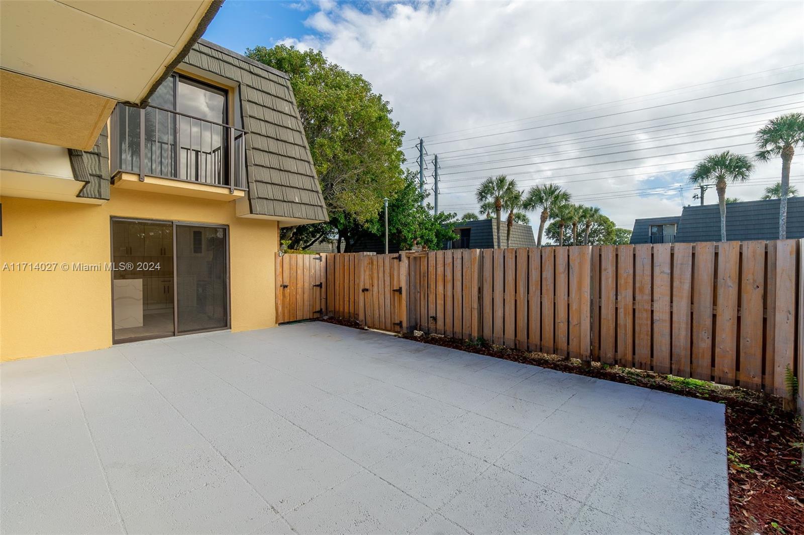 VILLAGE OF SANDALWOOD LAK - Residential
