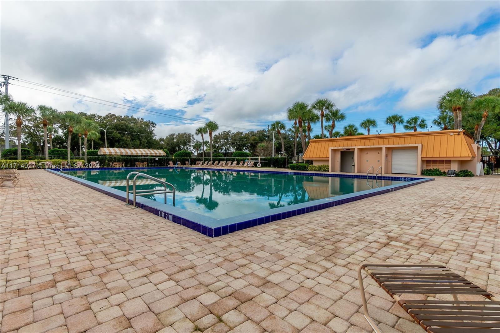 VILLAGE OF SANDALWOOD LAK - Residential
