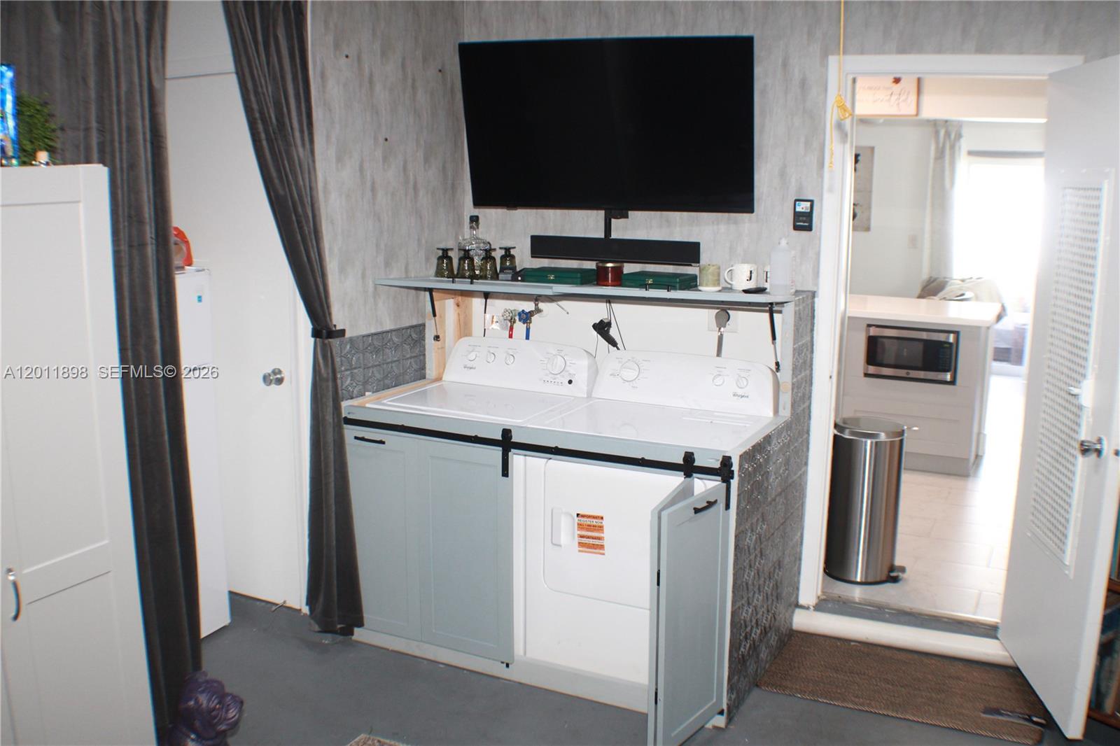 PALM BEACH LEISUREVILLE S - Residential