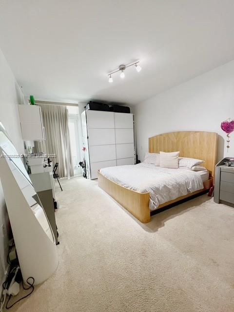 AVENTURA MARINA CONDO NUM - Residential