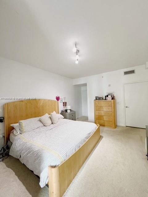 AVENTURA MARINA CONDO NUM - Residential