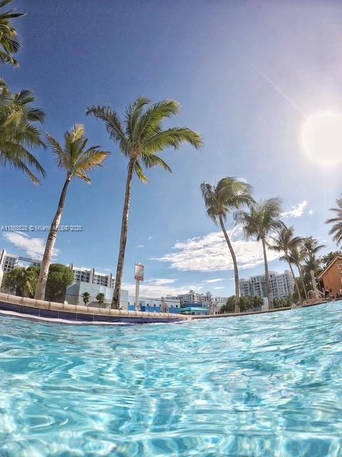 AVENTURA MARINA CONDO NUM - Residential