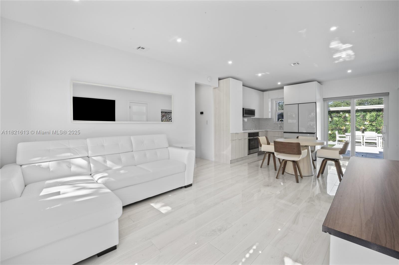 UNIVERSITY PARK - Residential