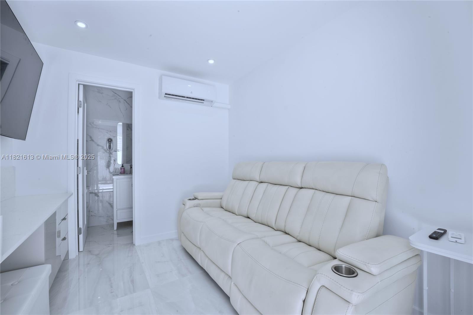 UNIVERSITY PARK - Residential