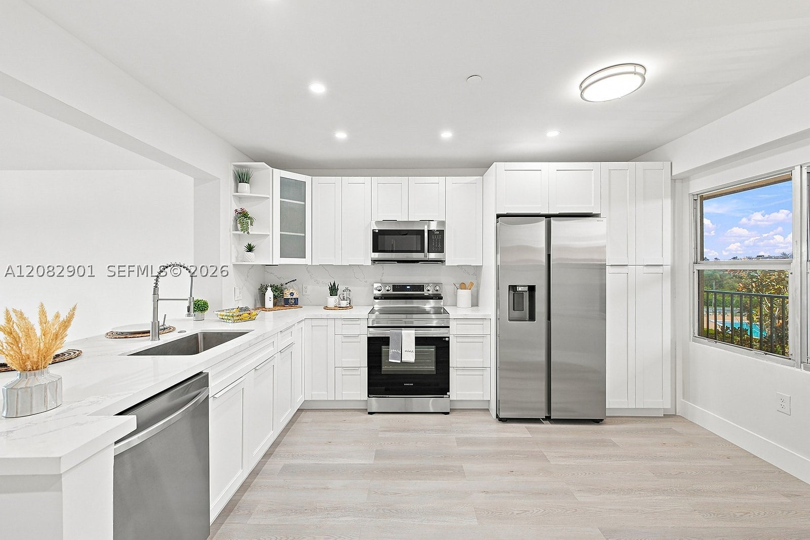 550 SW 138th Ave 402K
