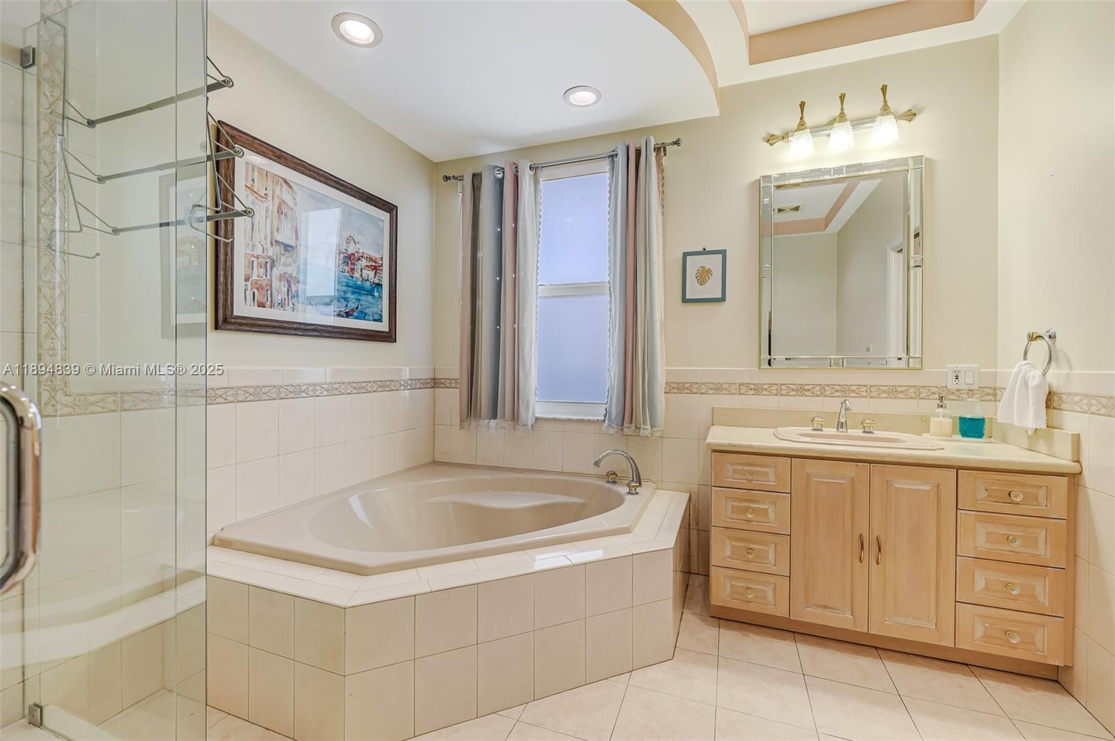 MCALLISTER TERR - Residential