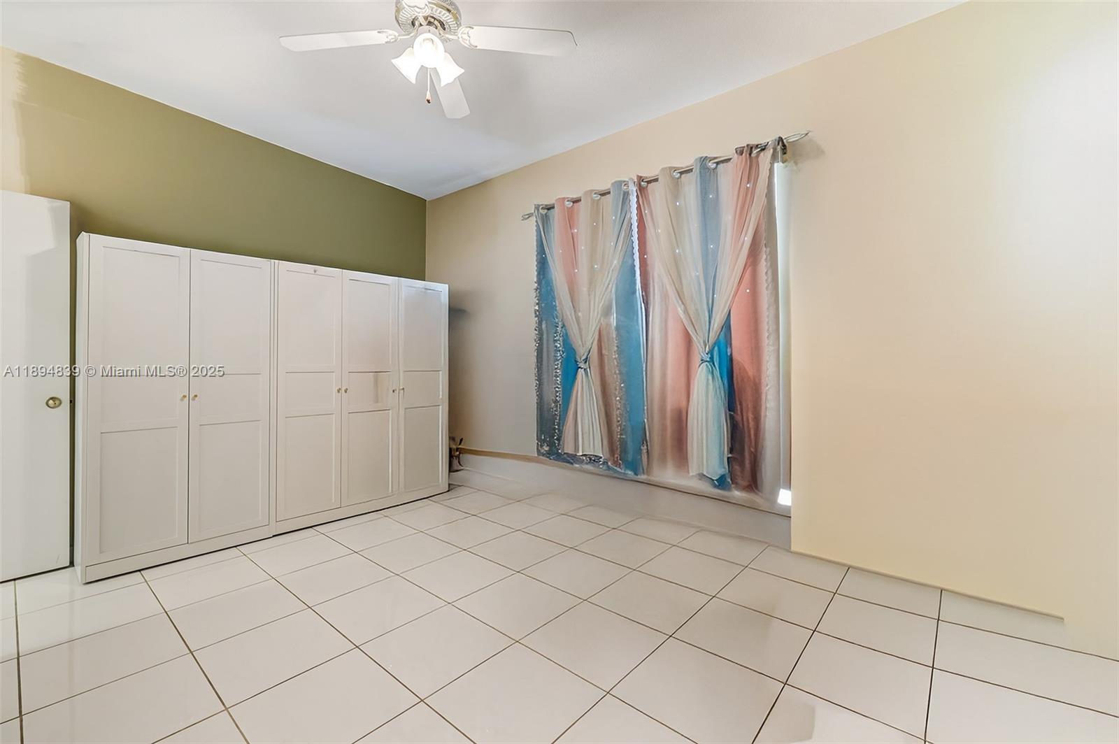 MCALLISTER TERR - Residential