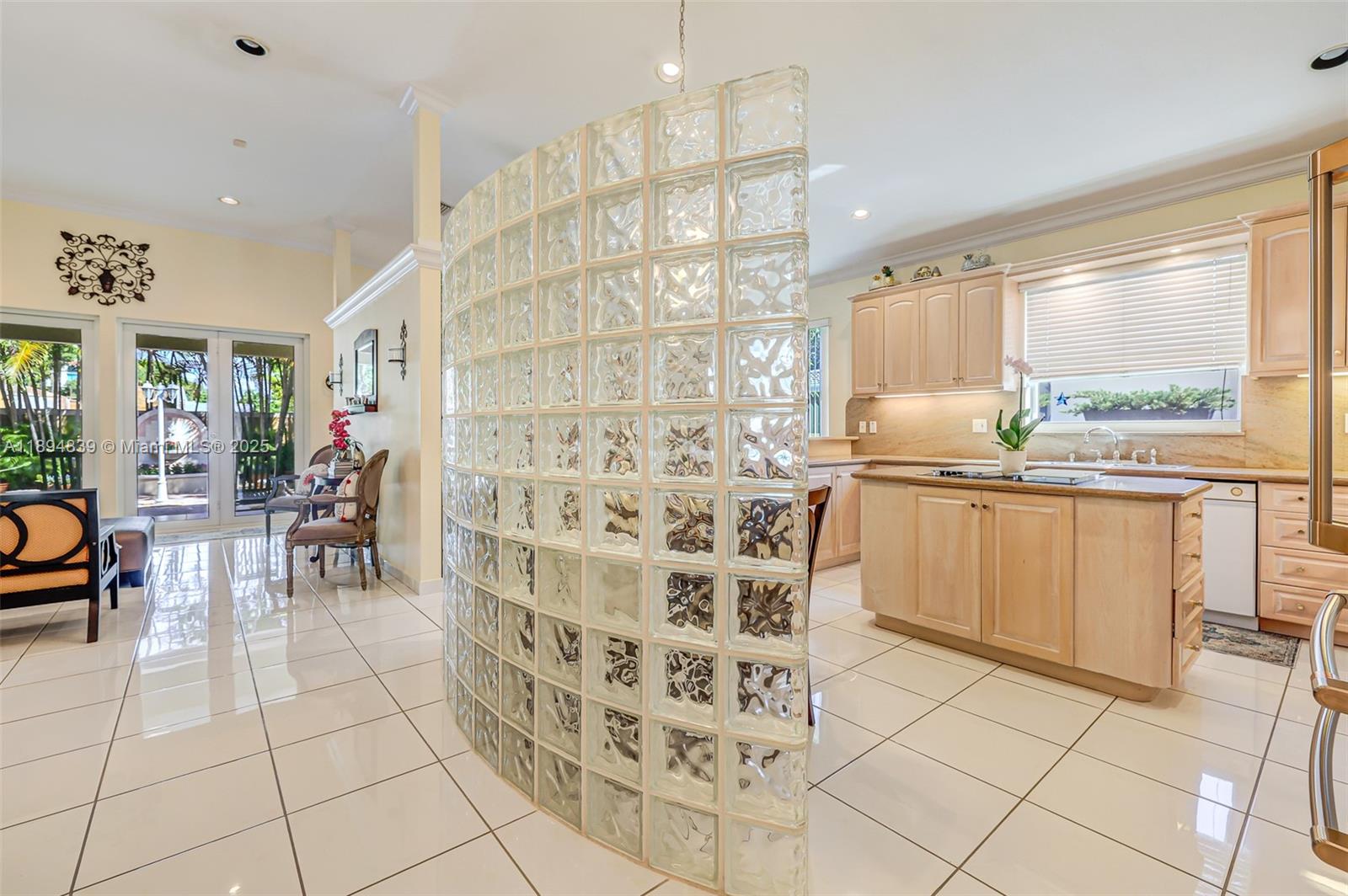 MCALLISTER TERR - Residential