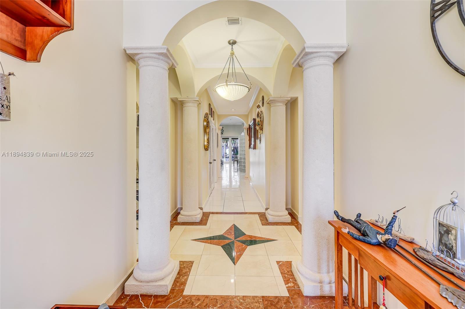 MCALLISTER TERR - Residential