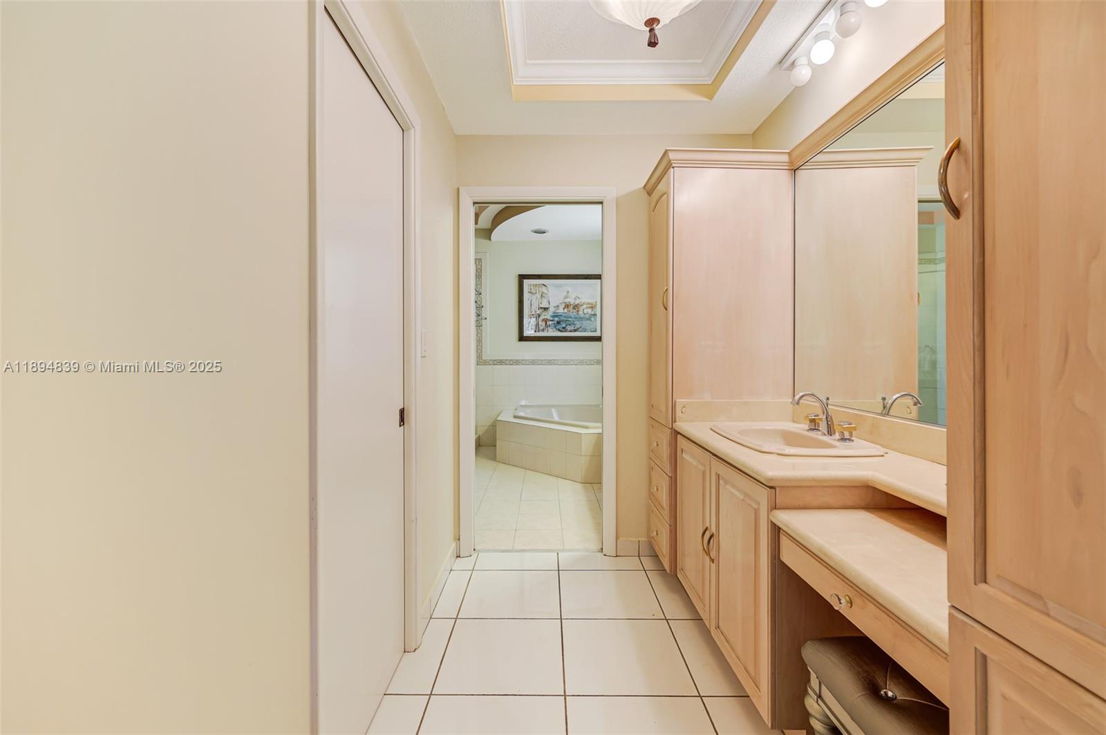 MCALLISTER TERR - Residential