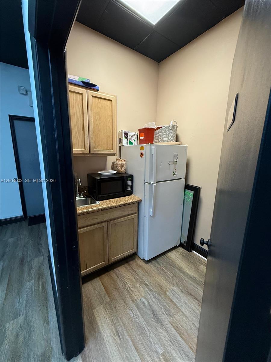 Barbershop SW 127th Ave